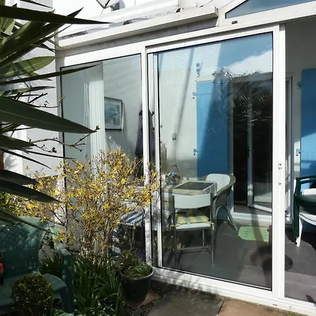 Holiday home Charmante Maison A 400m De La Des Demoiselles Avec Veranda Et Cour Close - Fr-1-323-367